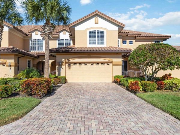 8364 MIRAMAR WAY, LAKEWOOD RANCH, FL 34202