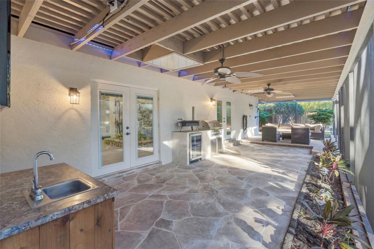 4916 Hidden Oaks Trail, Sarasota, FL 34232 Photo