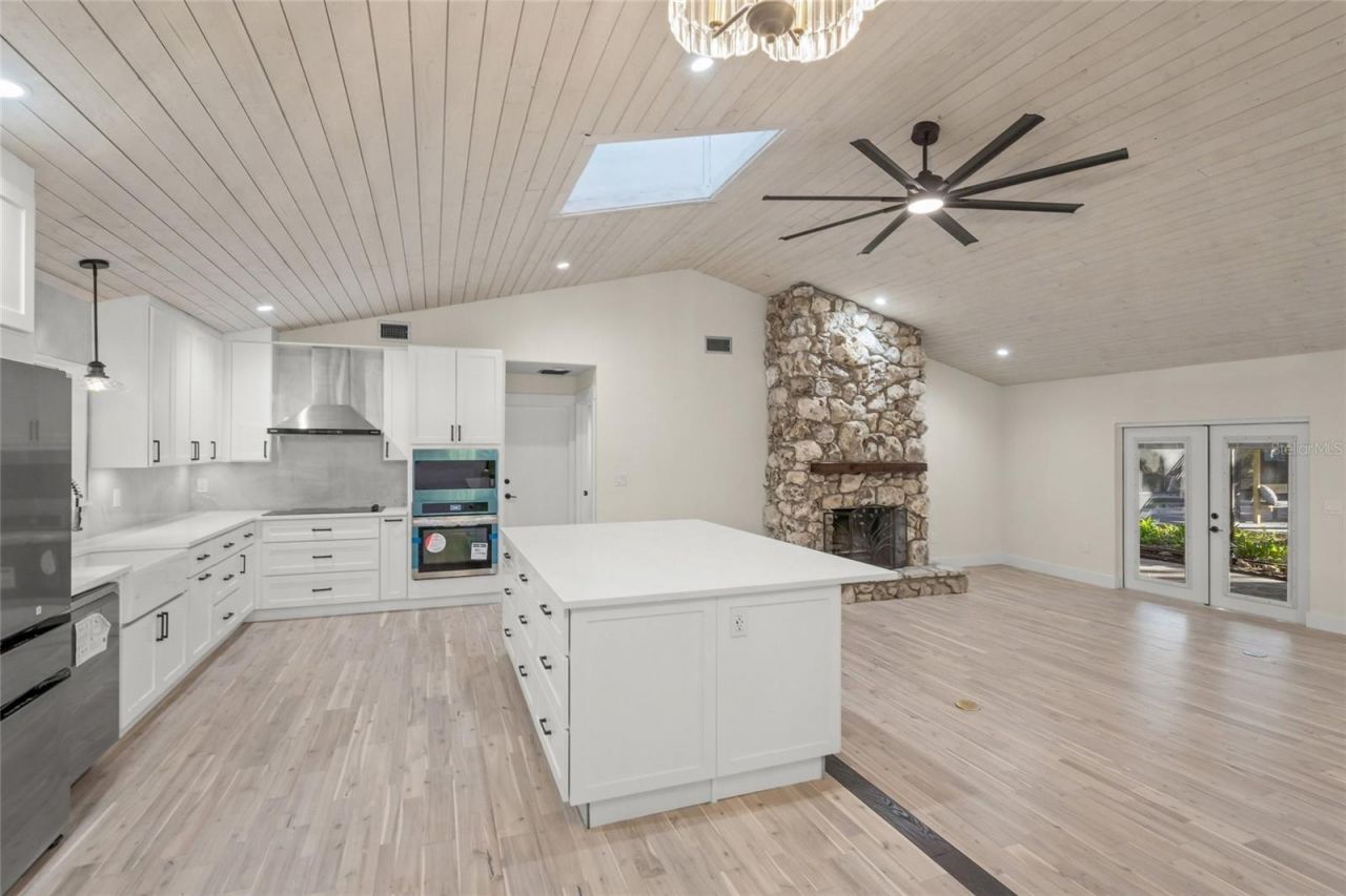 4916 Hidden Oaks Trail, Sarasota, FL 34232 Photo