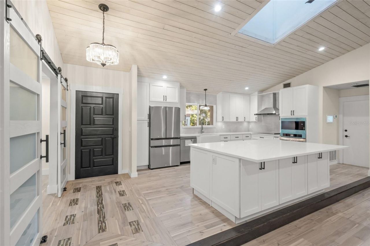 4916 Hidden Oaks Trail, Sarasota, FL 34232 Photo