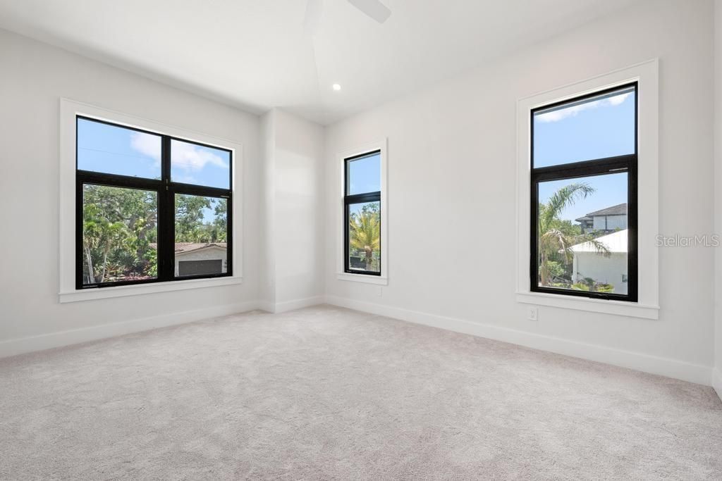 527 Venice Lane, Sarasota, FL 34242 Photo