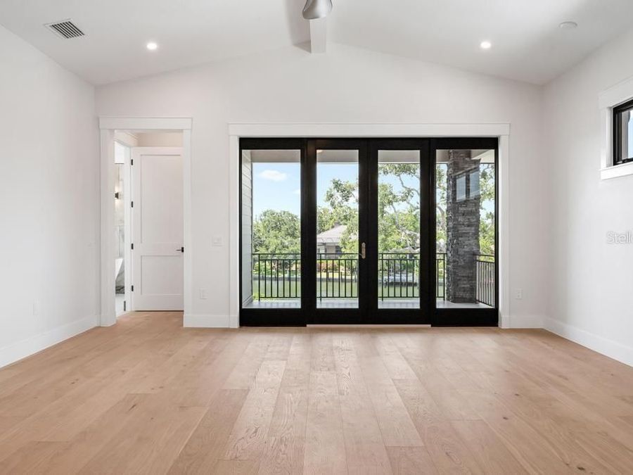 Property Image 64