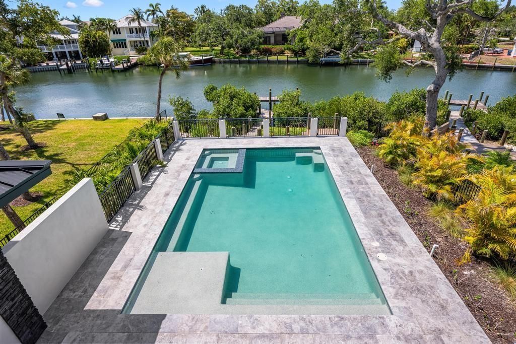 527 Venice Lane, Sarasota, FL 34242 Photo
