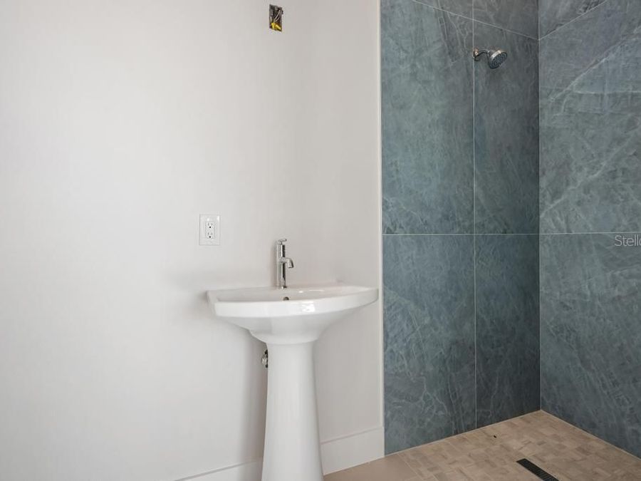 Property Image 83