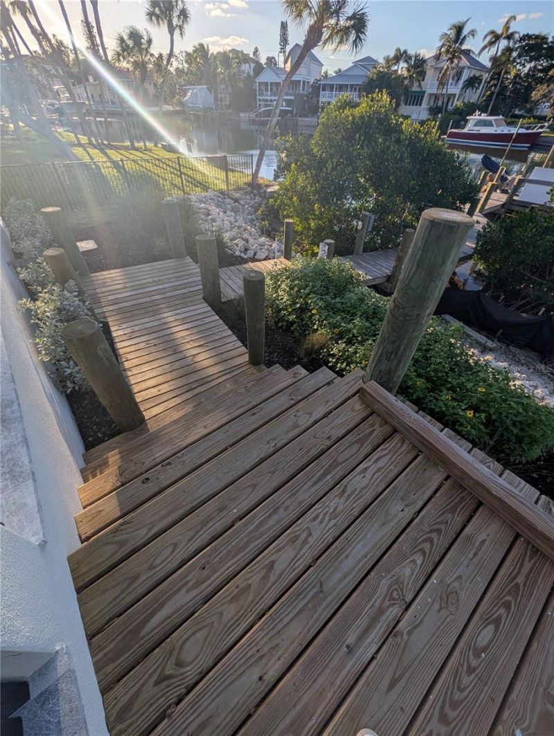 527 Venice Lane, Sarasota, FL 34242 Photo