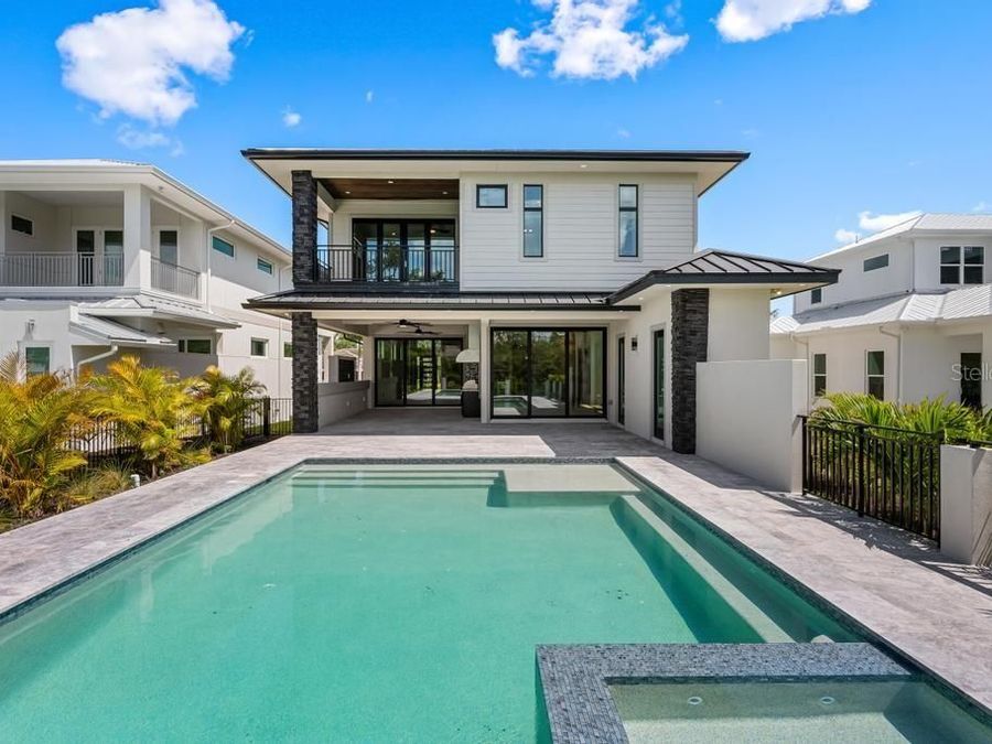 Property Image 94