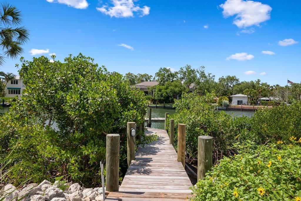 527 Venice Lane, Sarasota, FL 34242 Photo