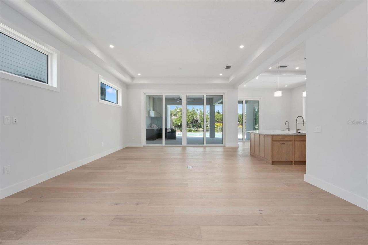 533 Venice Lane, Sarasota, FL 34242 Photo