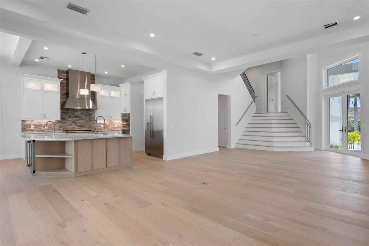 533 Venice Lane, Sarasota, FL 34242 Photo