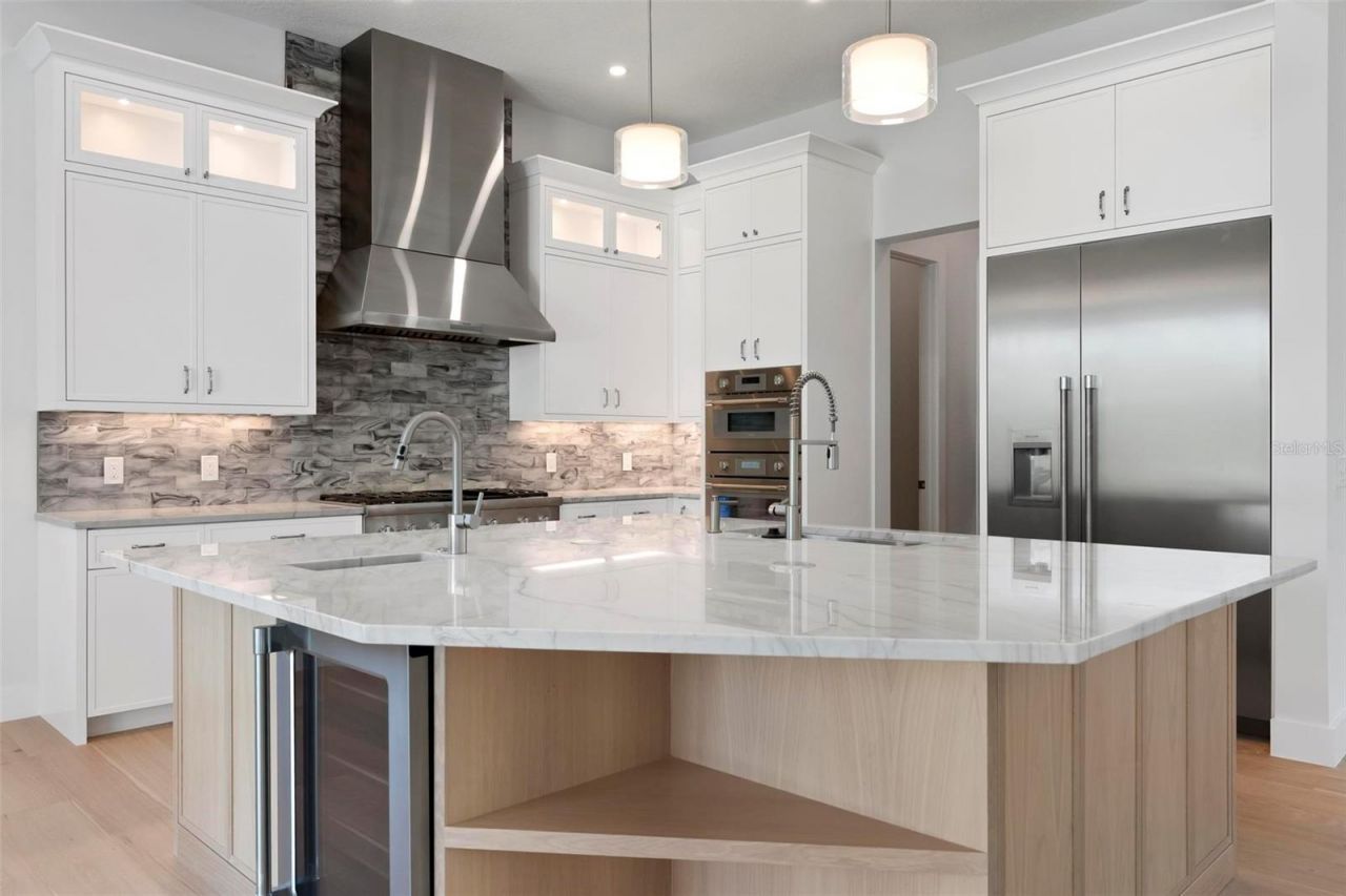 533 Venice Lane, Sarasota, FL 34242 Photo