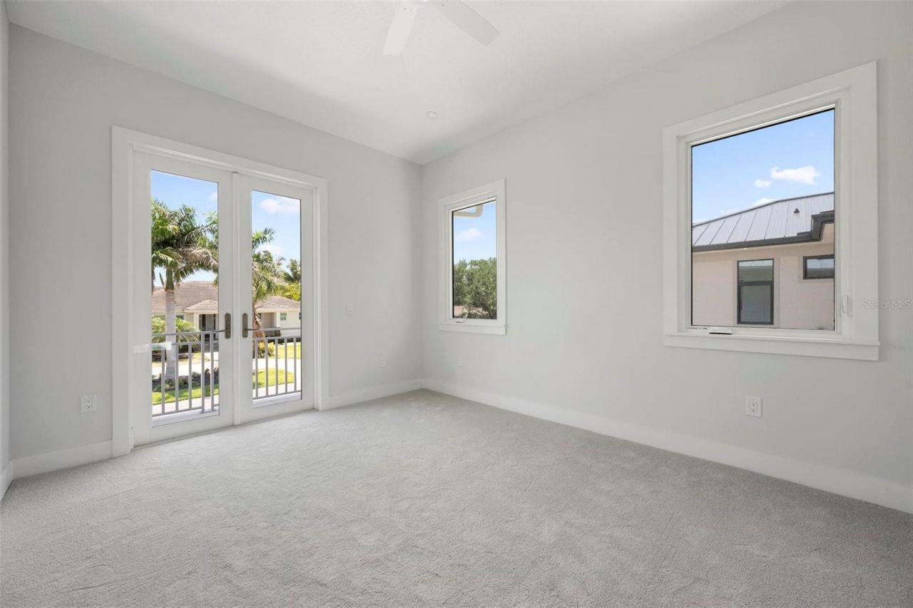 533 Venice Lane, Sarasota, FL 34242 Photo