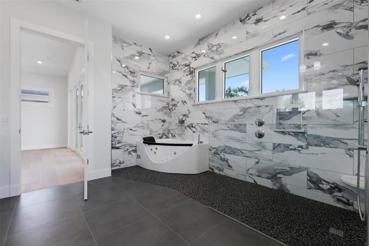533 Venice Lane, Sarasota, FL 34242 Photo