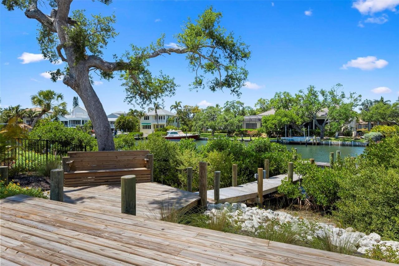 533 Venice Lane, Sarasota, FL 34242 Photo