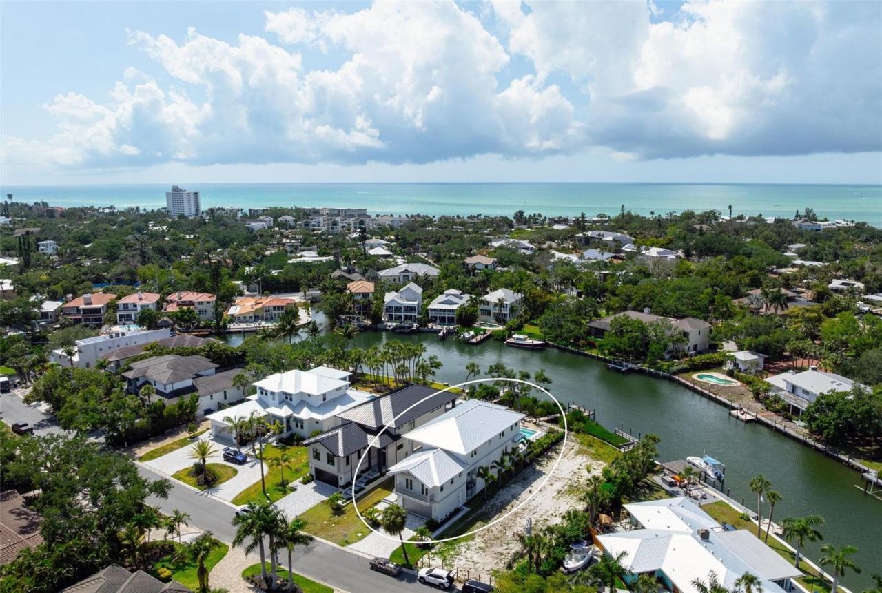 533 Venice Lane, Sarasota, FL 34242 Photo