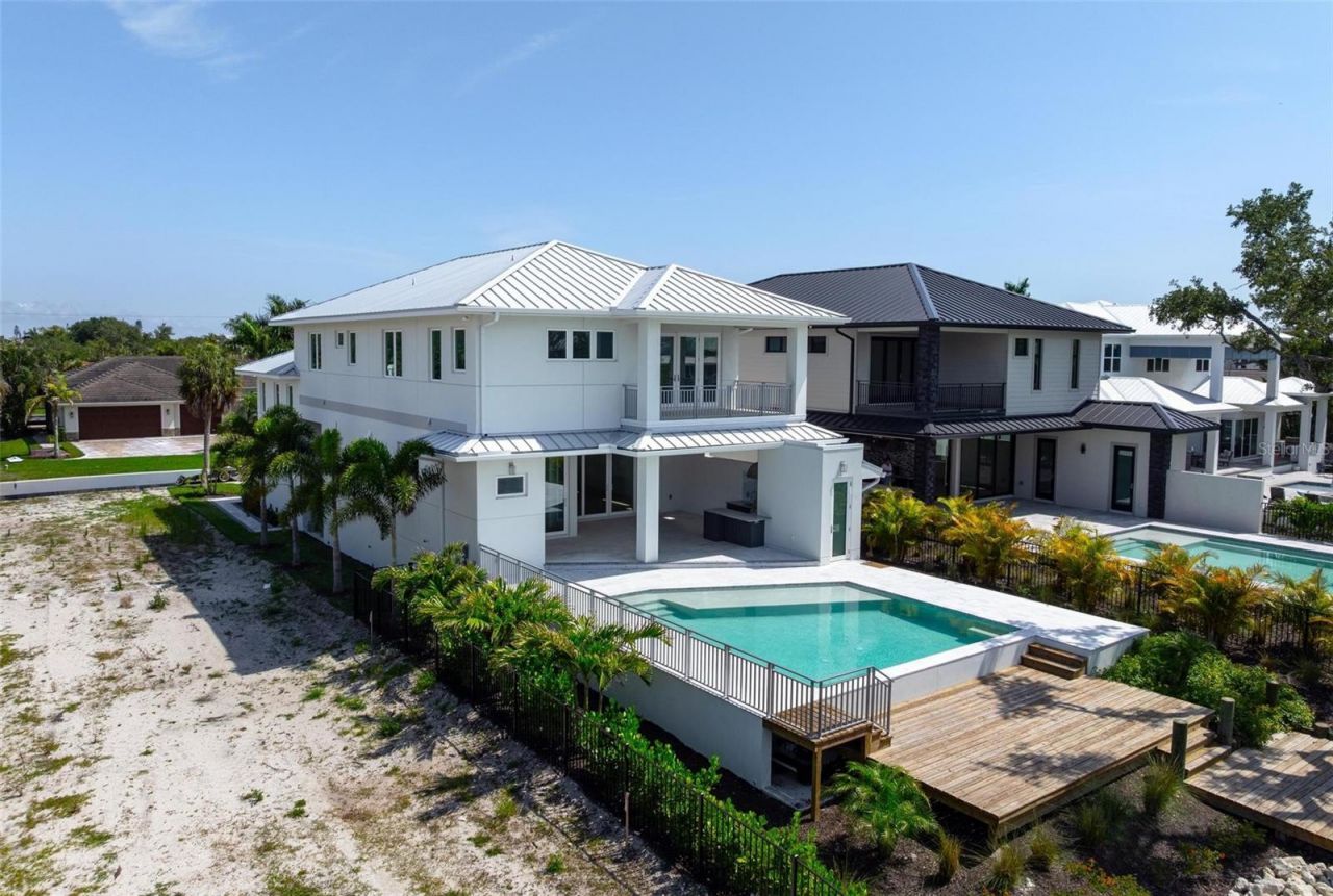 533 Venice Lane, Sarasota, FL 34242 Photo