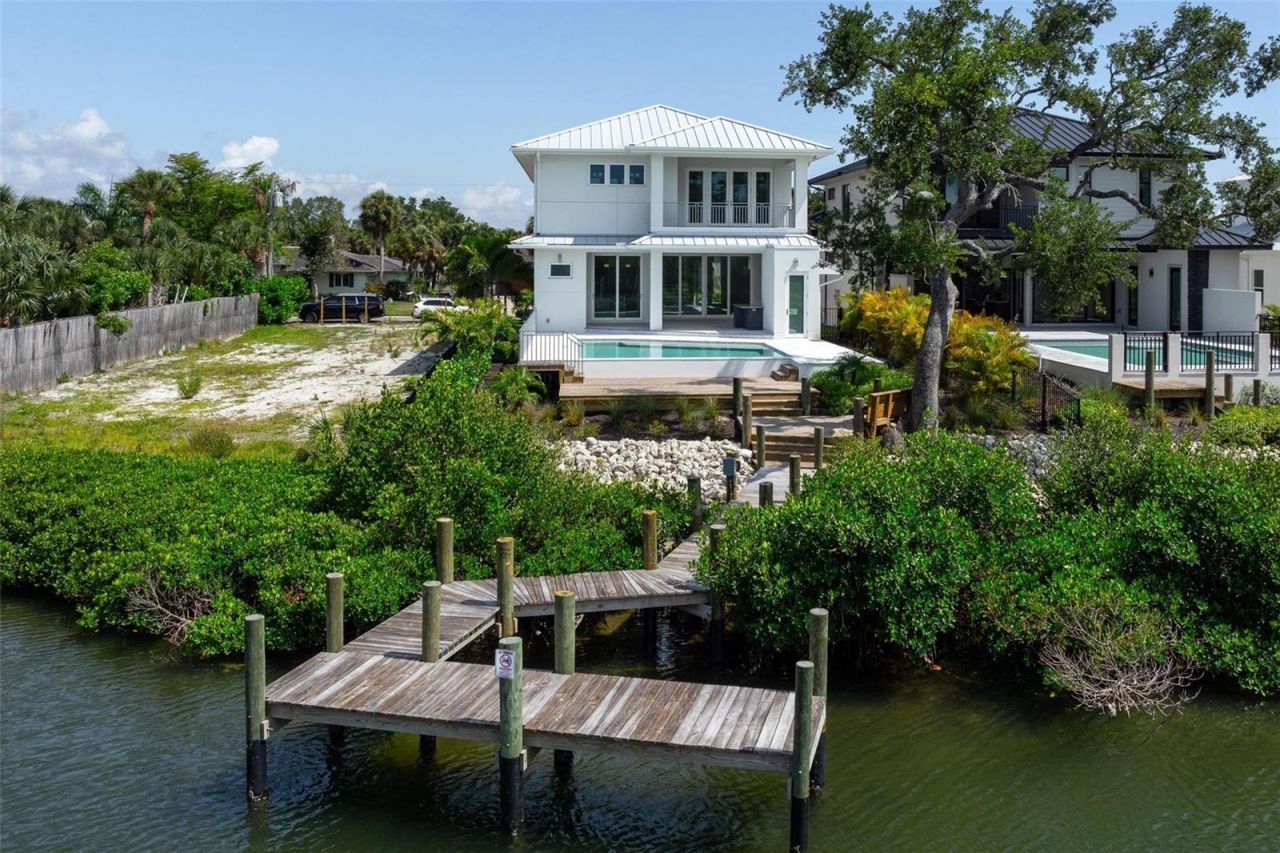 533 Venice Lane, Sarasota, FL 34242 Photo