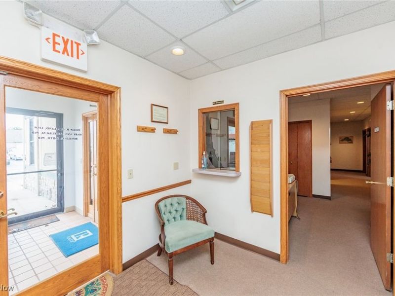 5321 Meadow Lane Court, Sheffield Village, OH 44035 Photo 7