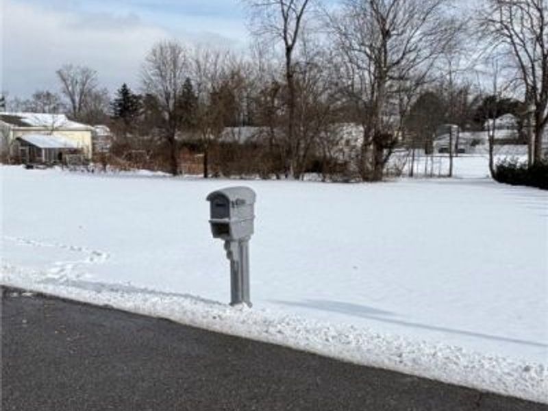 Menegay Road, Louisville, OH 44641 Photo 2