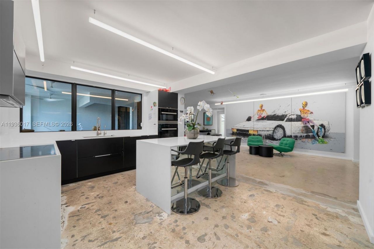 121 Knollwood Drive, Key Biscayne, FL 33149 Photo