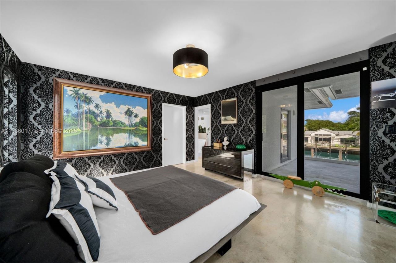 121 Knollwood Drive, Key Biscayne, FL 33149 Photo