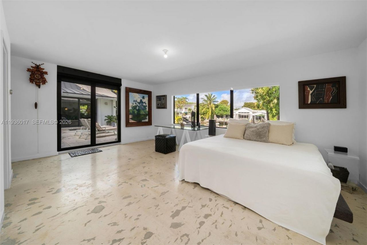 121 Knollwood Drive, Key Biscayne, FL 33149 Photo