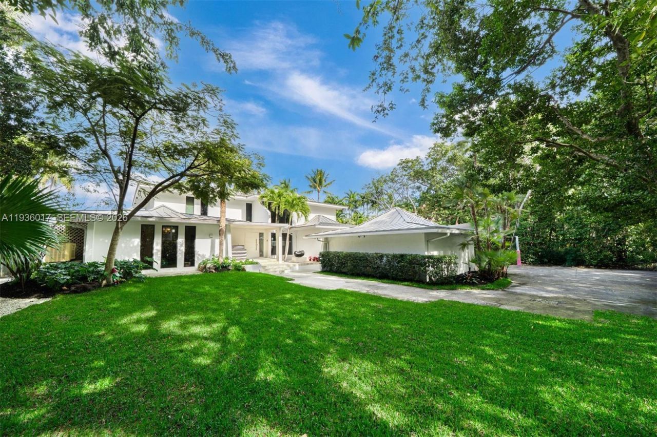 121 Knollwood Drive, Key Biscayne, FL 33149 Photo