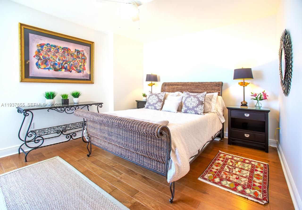 1850 S Ocean Dr, Unit 1004, Hallandale Beach, FL 33009 Photo