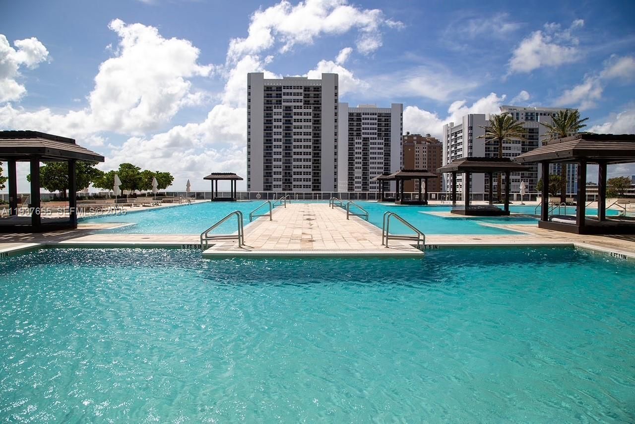 1850 S Ocean Dr, Unit 1004, Hallandale Beach, FL 33009 Photo