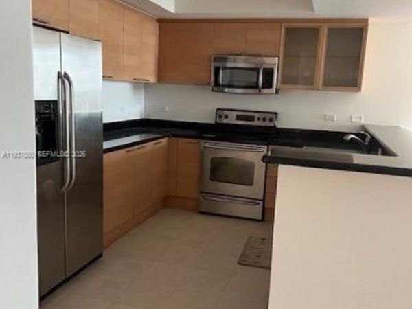 140 S Dixie Hwy, Unit 906, Hollywood, FL 33020