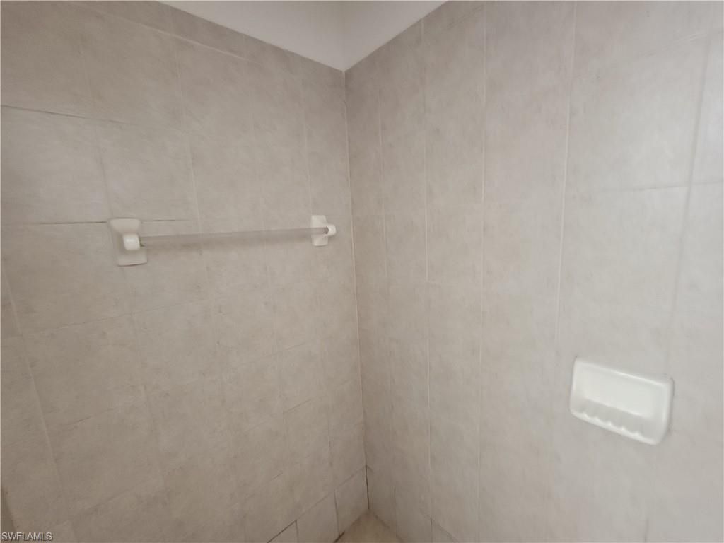 2913 Tuscan Dr, Unit 203, Cape Coral, FL 33909 Photo