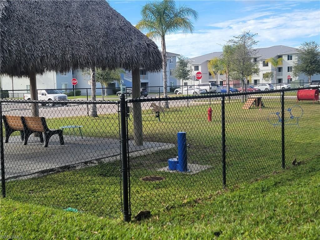 2913 Tuscan Dr, Unit 203, Cape Coral, FL 33909 Photo