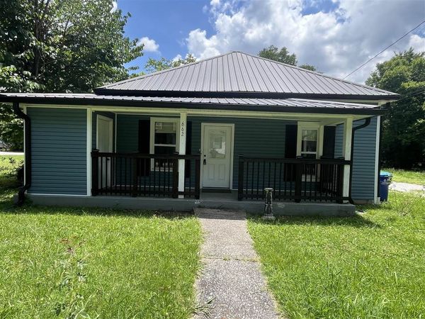 662 E 4th Street, Russellville, KY 42276