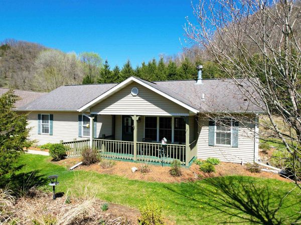 41498 S Sleepy Hollow Road, Gays Mills, WI 54631