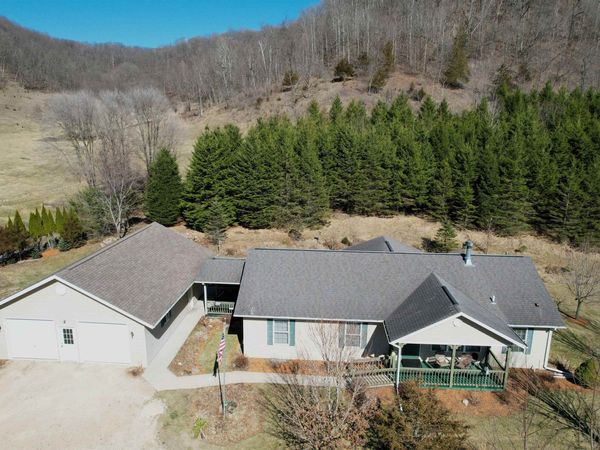 41498 S Sleepy Hollow Road, Gays Mills, WI 54631