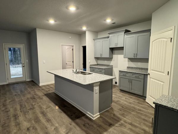 107 Harvest Dance Drive, Byhalia, MS 38611