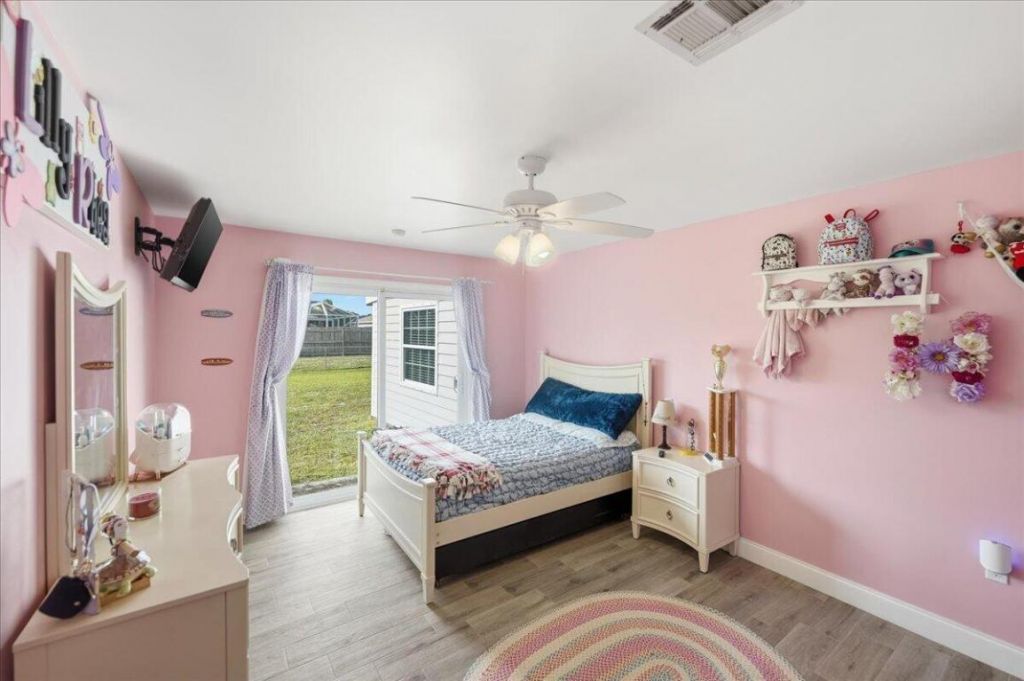 1972 SE Esterbrook Street, Port Saint Lucie, FL 34983 Photo