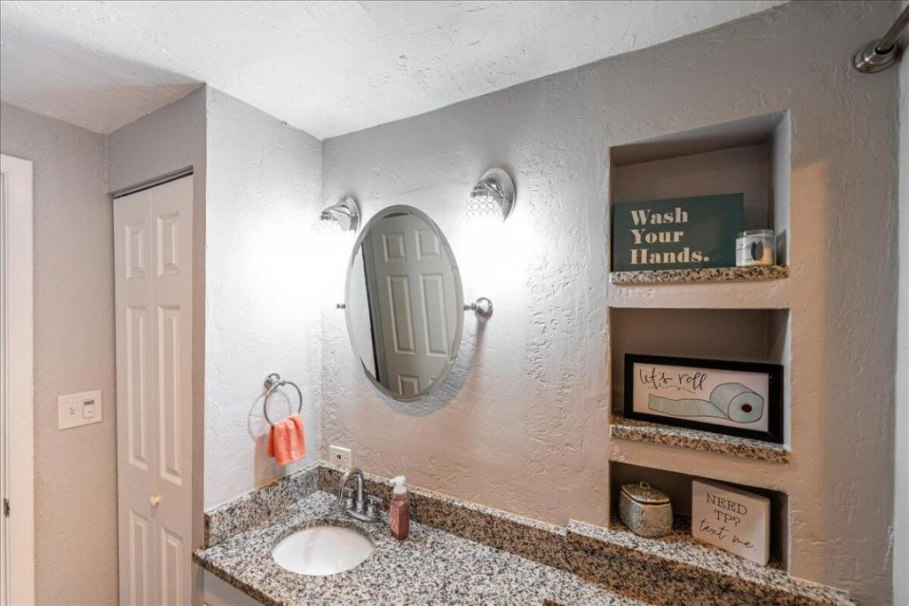 1972 SE Esterbrook Street, Port Saint Lucie, FL 34983 Photo