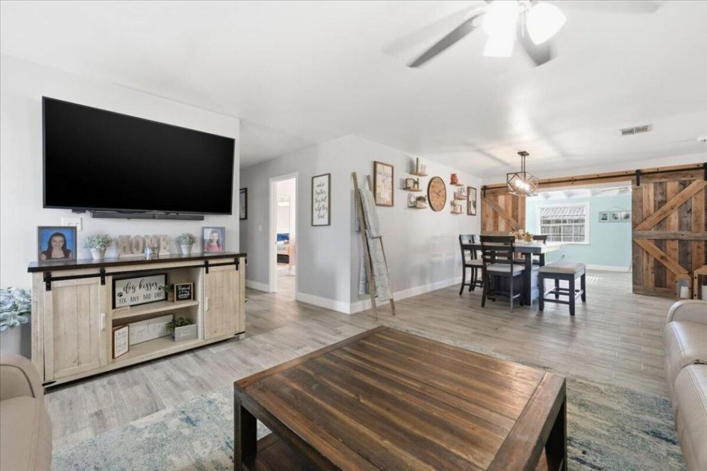 1972 SE Esterbrook Street, Port Saint Lucie, FL 34983 Photo