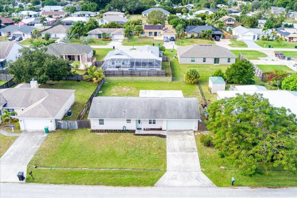 1972 SE Esterbrook Street, Port Saint Lucie, FL 34983 Photo