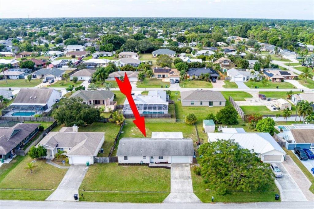 1972 SE Esterbrook Street, Port Saint Lucie, FL 34983 Photo