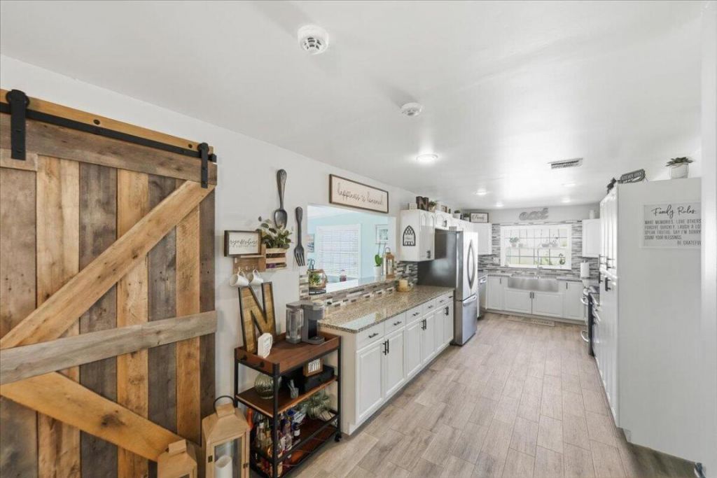 1972 SE Esterbrook Street, Port Saint Lucie, FL 34983 Photo