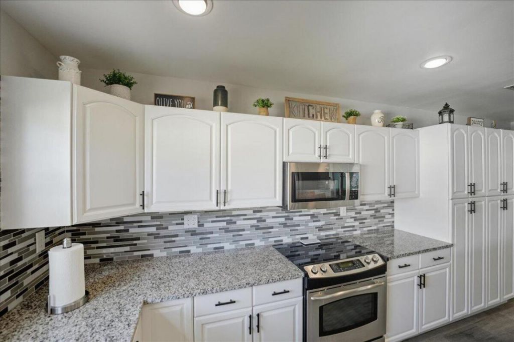 1972 SE Esterbrook Street, Port Saint Lucie, FL 34983 Photo