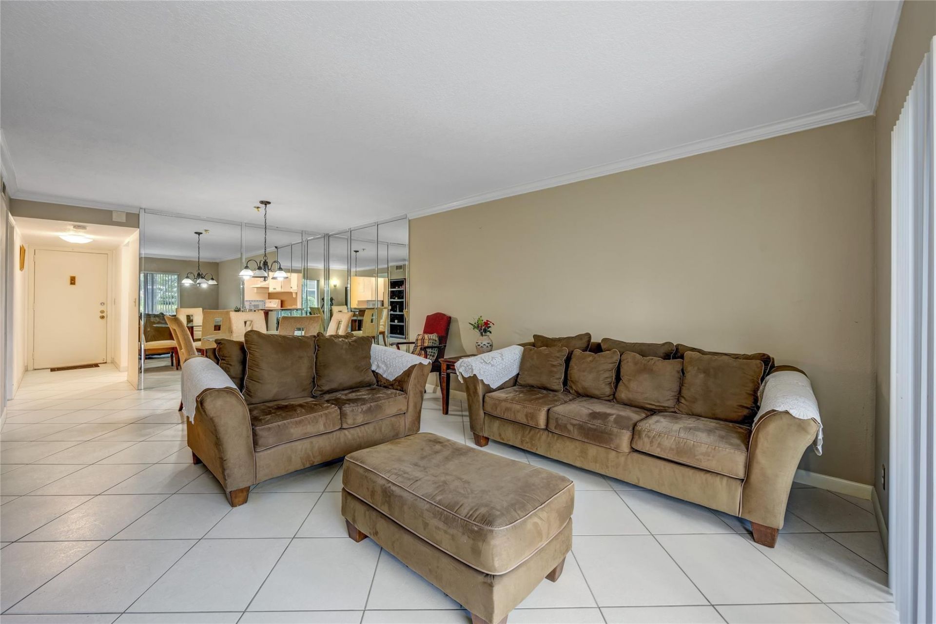 3774 Inverrary Boulevard, Unit 104P, Fort Lauderdale, FL 33319 Photo