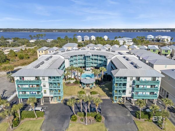 952 W Beach Boulevard, Unit 305, Gulf Shores, AL 36542