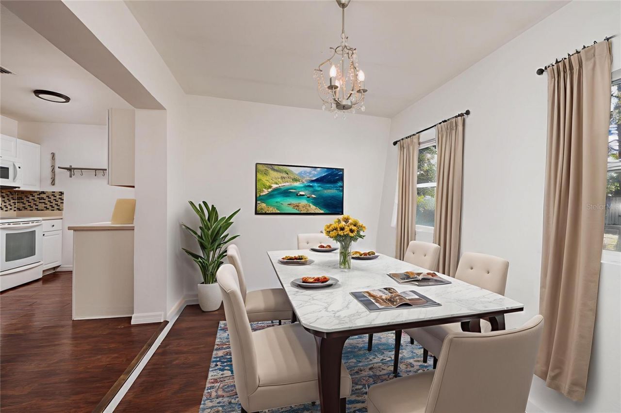 704 72nd Avenue N, Saint Petersburg, FL 33702 Photo