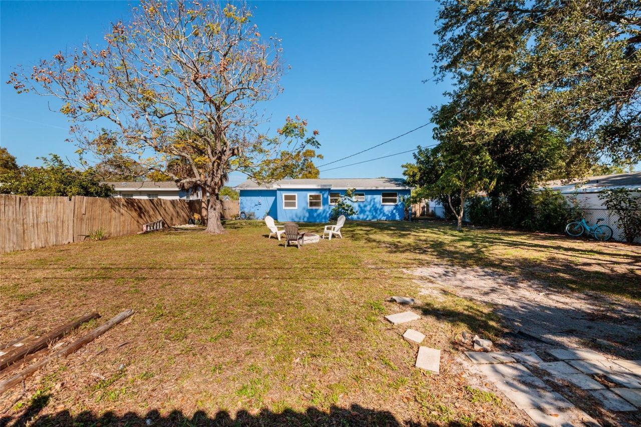 704 72nd Avenue N, Saint Petersburg, FL 33702 Photo