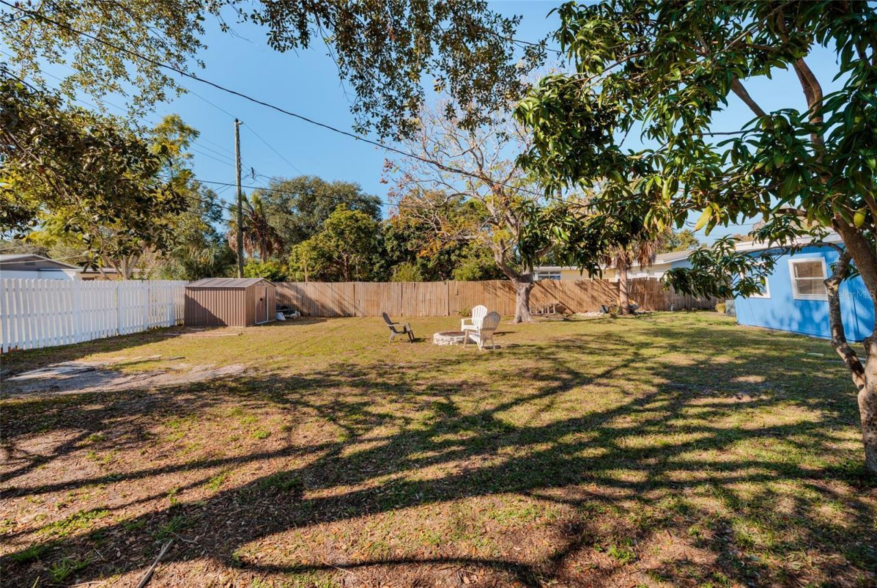 704 72nd Avenue N, Saint Petersburg, FL 33702 Photo