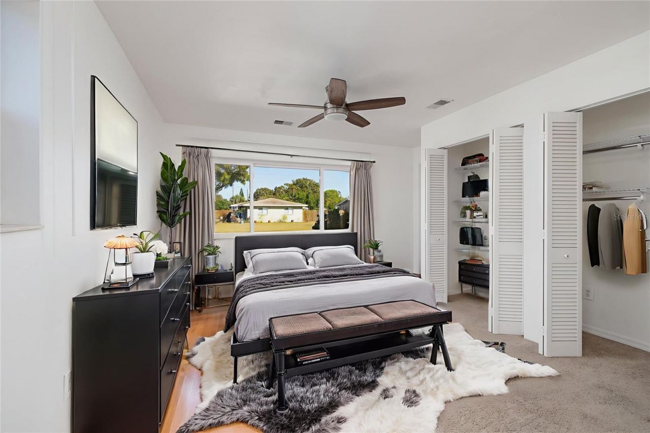 704 72nd Avenue N, Saint Petersburg, FL 33702 Photo