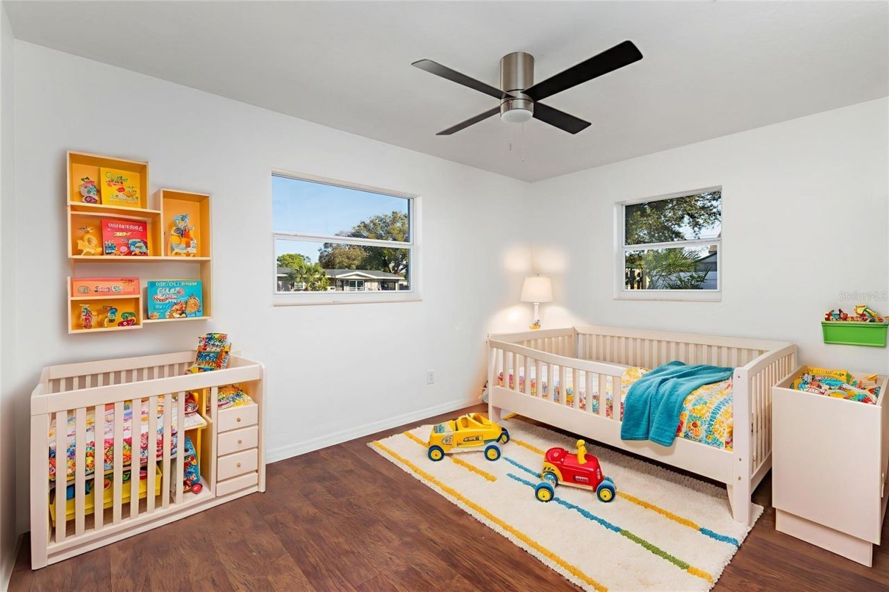 704 72nd Avenue N, Saint Petersburg, FL 33702 Photo