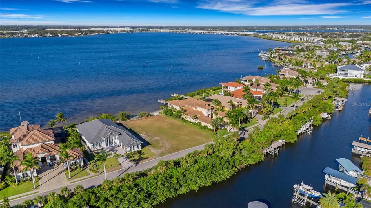 4111 Hawk Island Drive, Bradenton, FL 34208 Photo